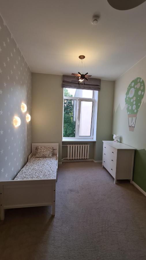 Family Apartment In Klaipeda Old Town Экстерьер фото